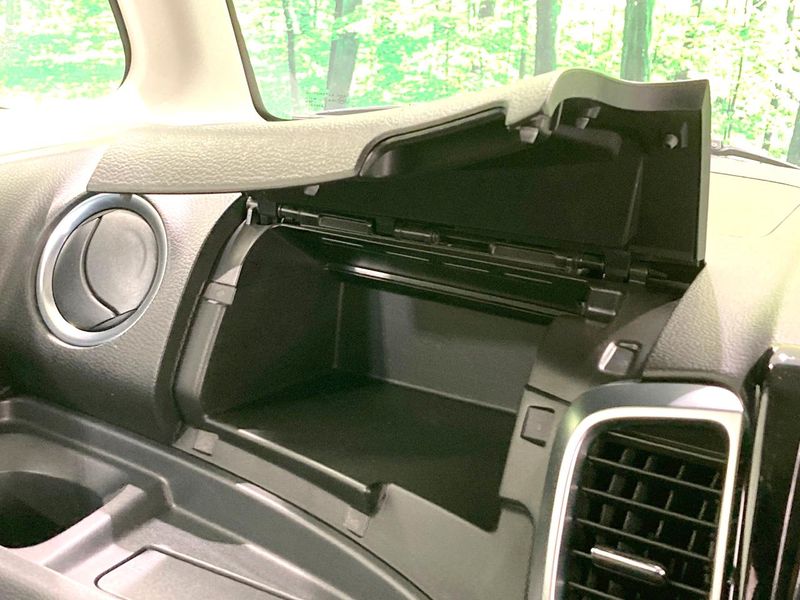 2015 Mazda Flair Wagon Custom Style DAA-MM42S (UW-6a5aef8bd0651)[24]