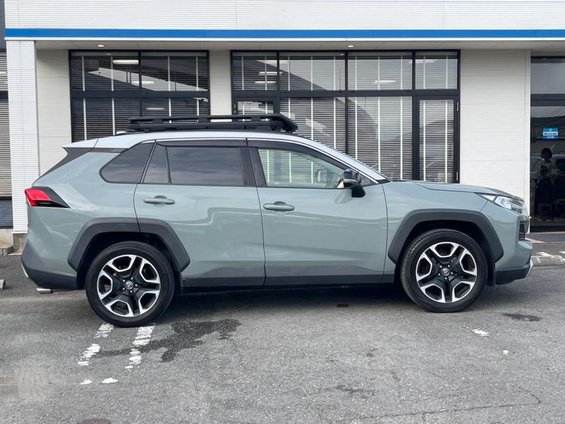 2019 Toyota RAV4 6BA-MXAA54 (UW-6a5aefb01fe11)[18]