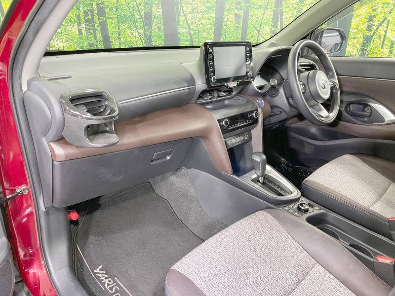 2021 Toyota Yaris Cross 6AA-MXPJ15 (UW-6a5aefd3418c1)[19]