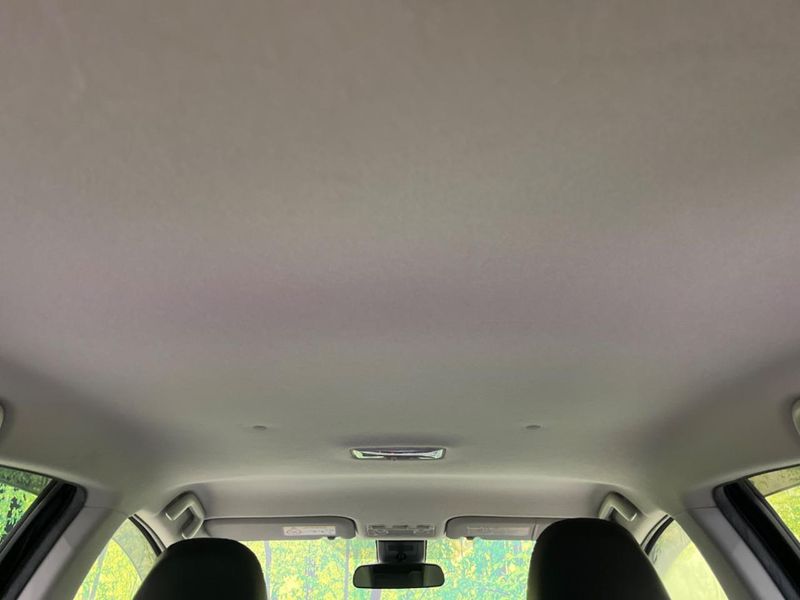 2016 Toyota Aqua DAA-NHP10 (UW-6a5af00ce1af0)[23]