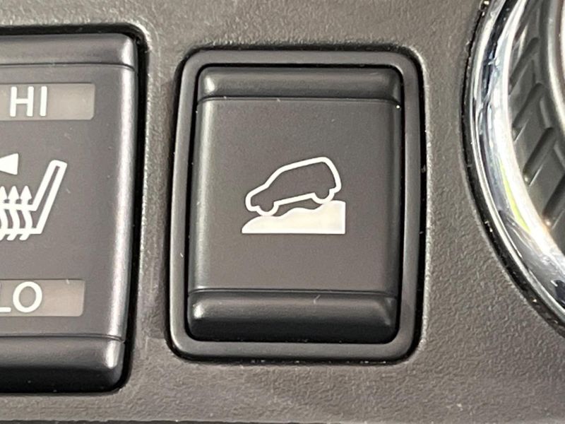 2014 Nissan X-Trail DBA-NT32 (UW-6a5af0229fbe3)[21]