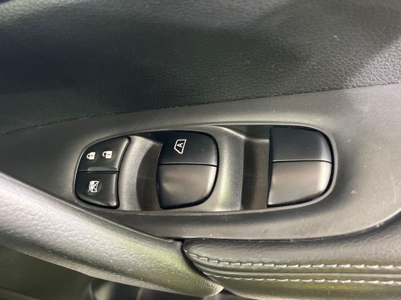 2014 Nissan X-Trail DBA-NT32 (UW-6a5af0229fbe3)[9]