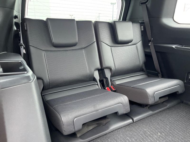 2025 Toyota Land Cruiser 250 3BA-TRJ250W (UW-6a5af0788f4e0)[24]