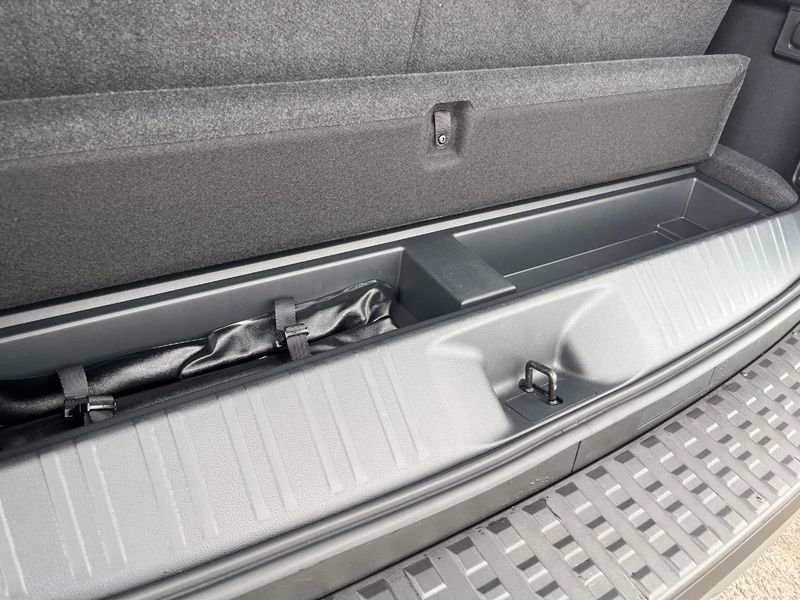 2025 Toyota Land Cruiser 250 3BA-TRJ250W (UW-6a5af0788f4e0)[29]