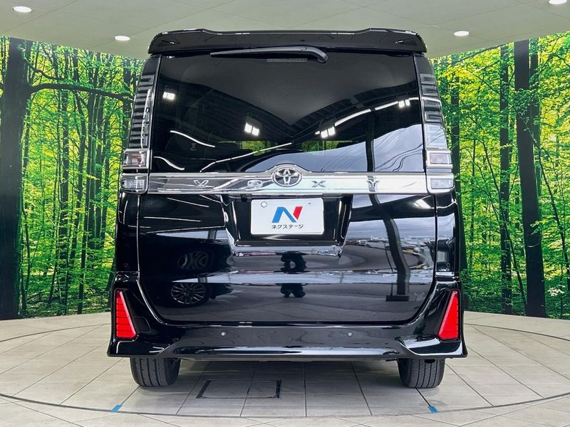 2021 Toyota Voxy 3BA-ZRR80W (UW-6a5af0d27dd85)[15]