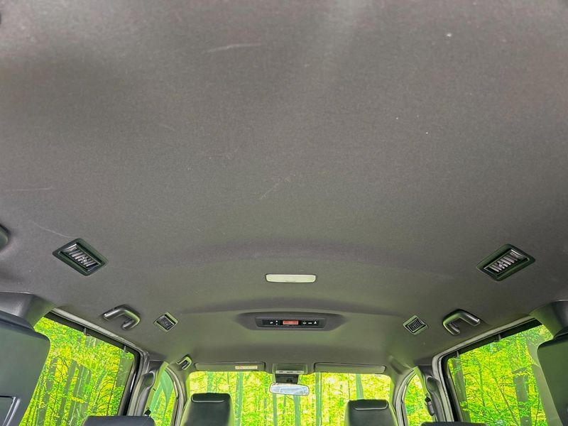 2021 Toyota Voxy 3BA-ZRR80W (UW-6a5af0d27dd85)[17]