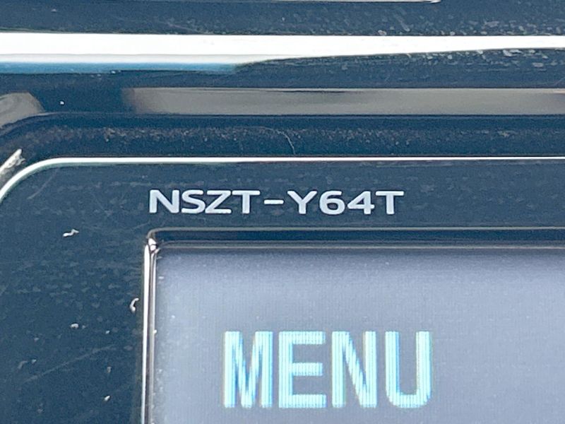 2015 Toyota Harrier DBA-ZSU60W (UW-6a5af0d5bf3b9)[25]