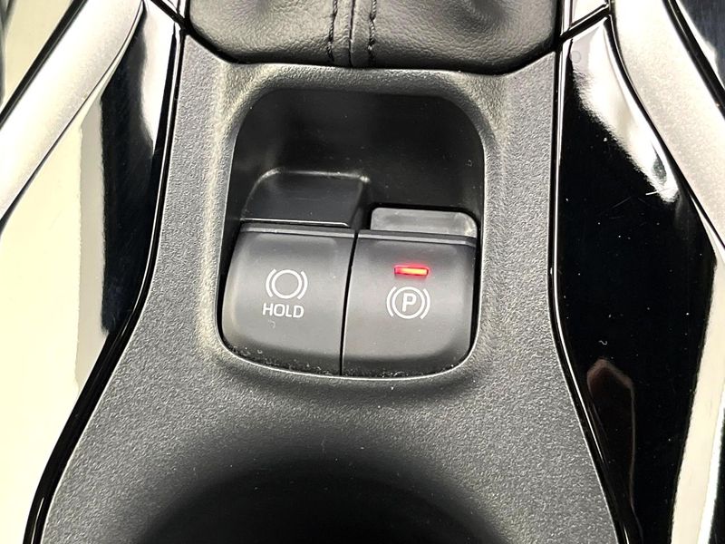 2025 Toyota Corolla Cross 6AA-ZVG13 (UW-6a5af0dde5d49)[20]