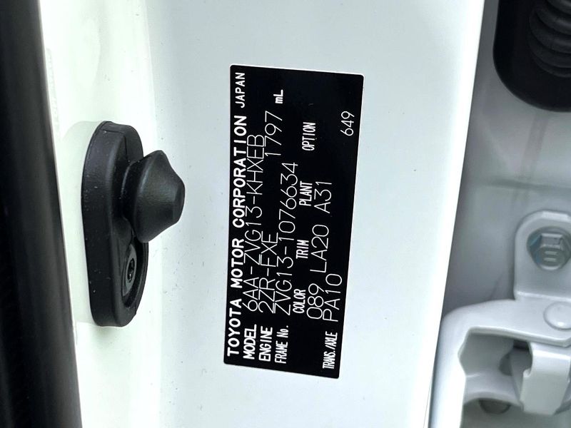 2025 Toyota Corolla Cross 6AA-ZVG13 (UW-6a5af0dde5d49)[1]