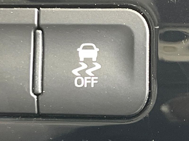 2016 Toyota Prius DAA-ZVW55 (UW-6a5af0f71ea80)[28]