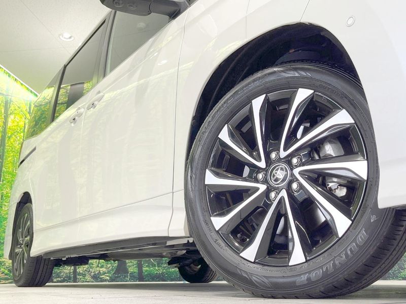 2024 Toyota Noah 6AA-ZWR90W (UW-6a5af10e1c5be)[23]