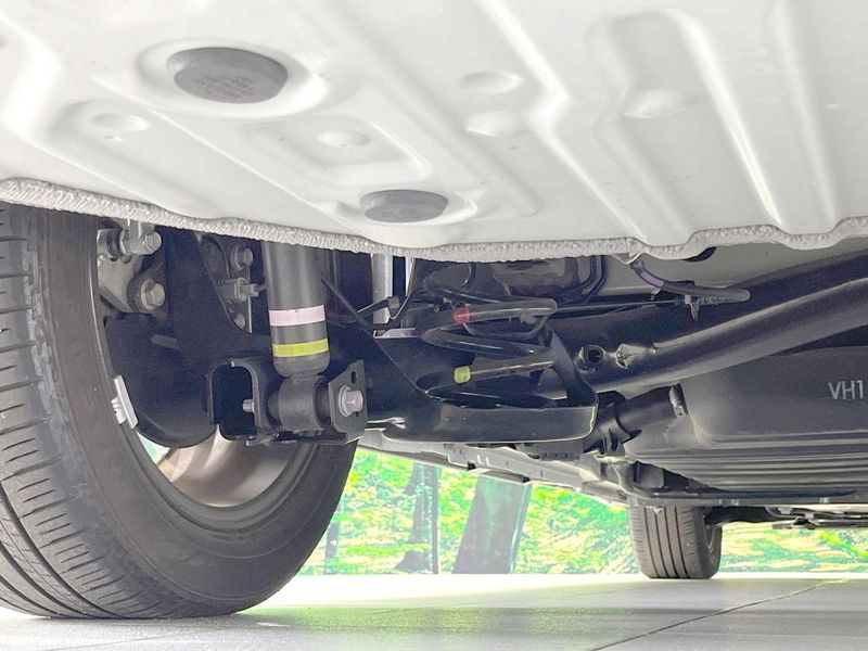 2024 Toyota Noah 6AA-ZWR90W (UW-6a5af10e1c5be)[16]