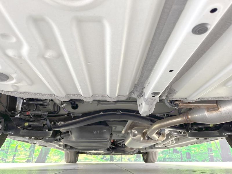 2024 Toyota Noah 6AA-ZWR90W (UW-6a5af10e1c5be)[15]