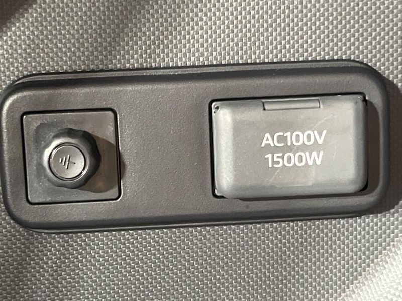 2025 Toyota Raize 5AA-A202A (UW-6a5c3e78ed796)[17]