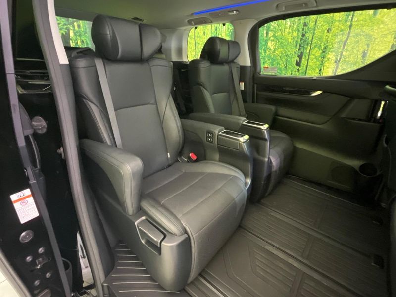 2019 Toyota Vellfire DBA-AGH30W (UW-6a5c3e9a22e77)[21]