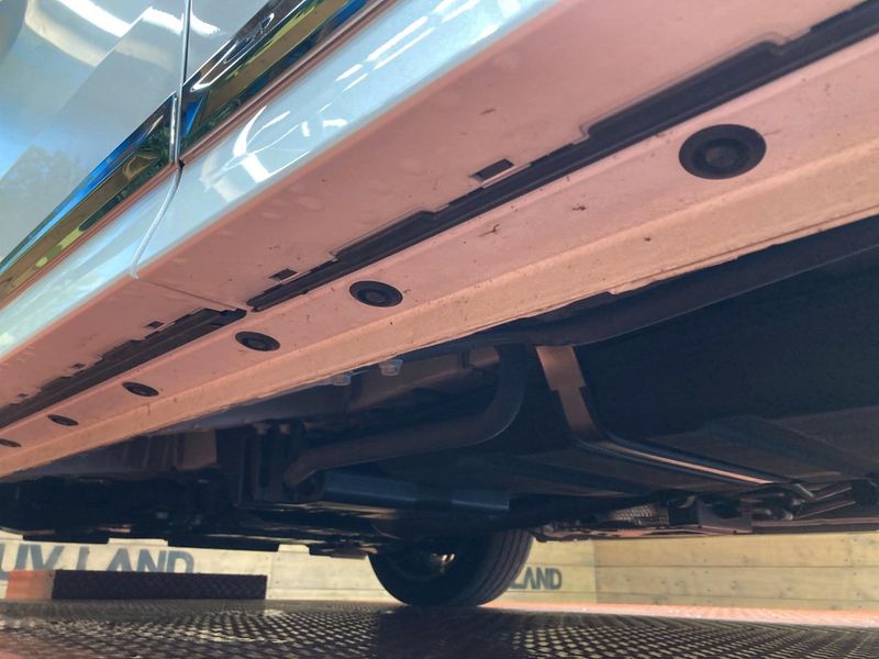 2022 Toyota Alphard 3BA-AGH30W (UW-6a5c3ea07d478)[21]