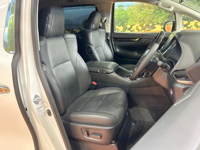 2023 Toyota Alphard 3BA-AGH30W (UW-6a5c3ea233c32)[23]