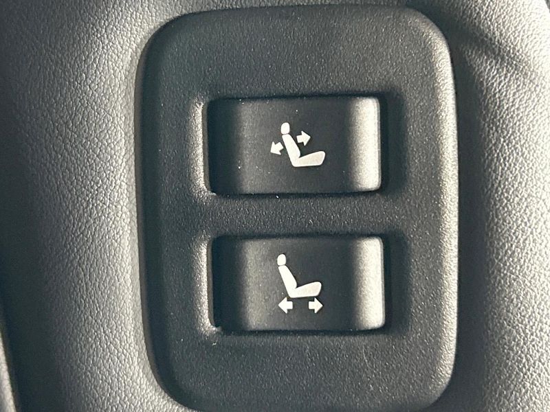 2023 Toyota Alphard 3BA-AGH30W (UW-6a5c3ea233c32)[22]