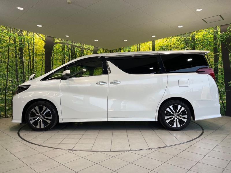 2020 Toyota Alphard 3BA-AGH30W (UW-6a5c3ea48c0f7)[21]