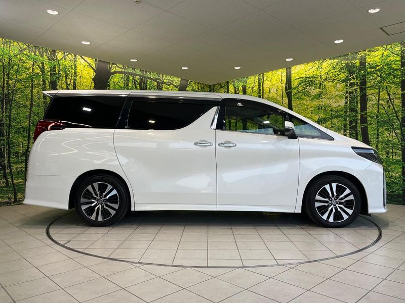2020 Toyota Alphard 3BA-AGH30W (UW-6a5c3ea48c0f7)[17]