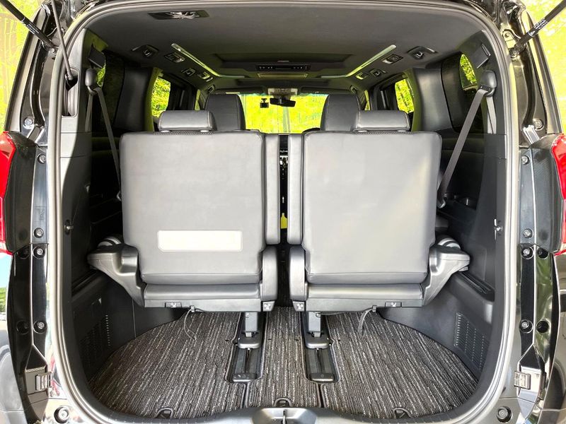 2021 Toyota Alphard 3BA-AGH30W (UW-6a5c3ea5b333a)[25]