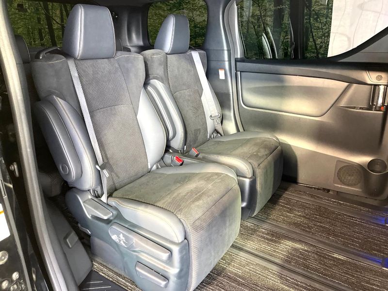 2021 Toyota Alphard 3BA-AGH30W (UW-6a5c3ea5b333a)[22]