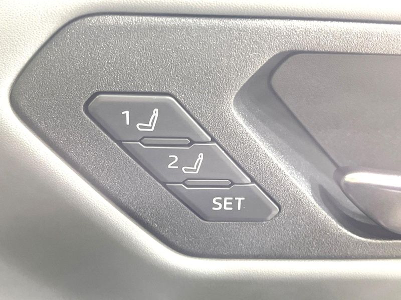 2026 Toyota RAV4 6AA-AXAN64 (UW-6a5c3ec23fbce)[21]