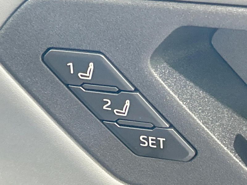 2026 Toyota RAV4 6AA-AXAN64 (UW-6a5c3ec3726a9)[16]