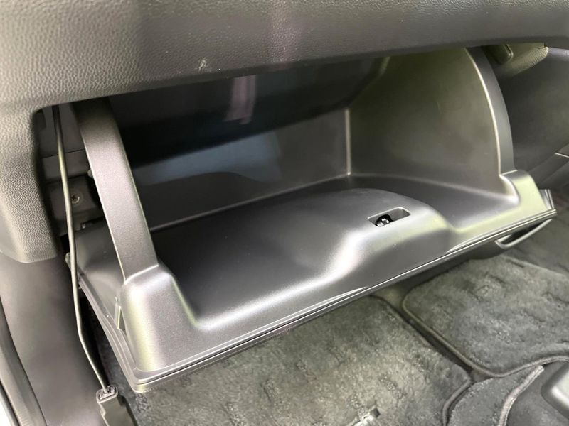 2017 Honda Freed hybrid DAA-GB7 (UW-6a5c3f5a76572)[10]