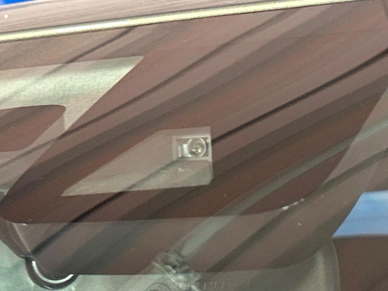 2022 Toyota Hilux 3DF-GUN125 (UW-6a5c3f931c0db)[6]