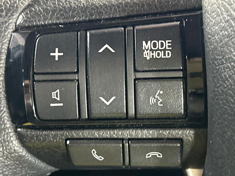 2022 Toyota Hilux 3DF-GUN125 (UW-6a5c3f931c0db)[26]