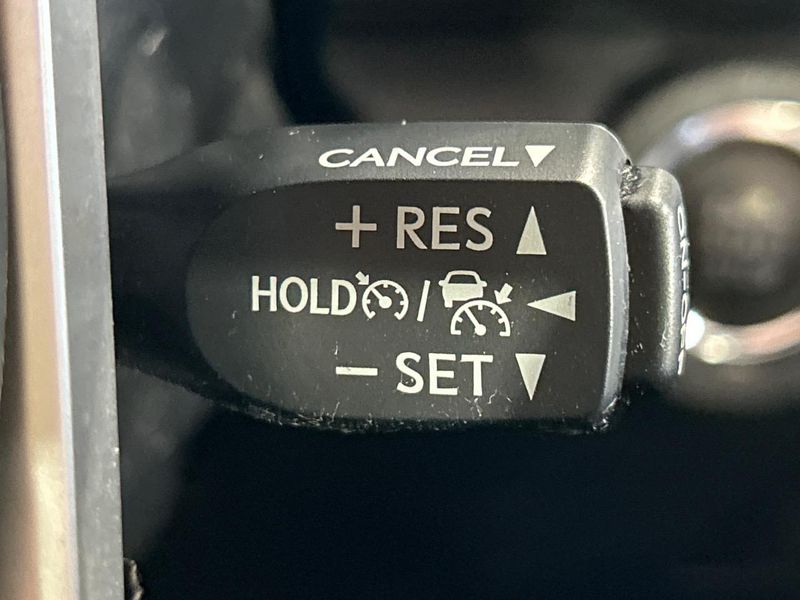 2022 Toyota Hilux 3DF-GUN125 (UW-6a5c3f931c0db)[27]