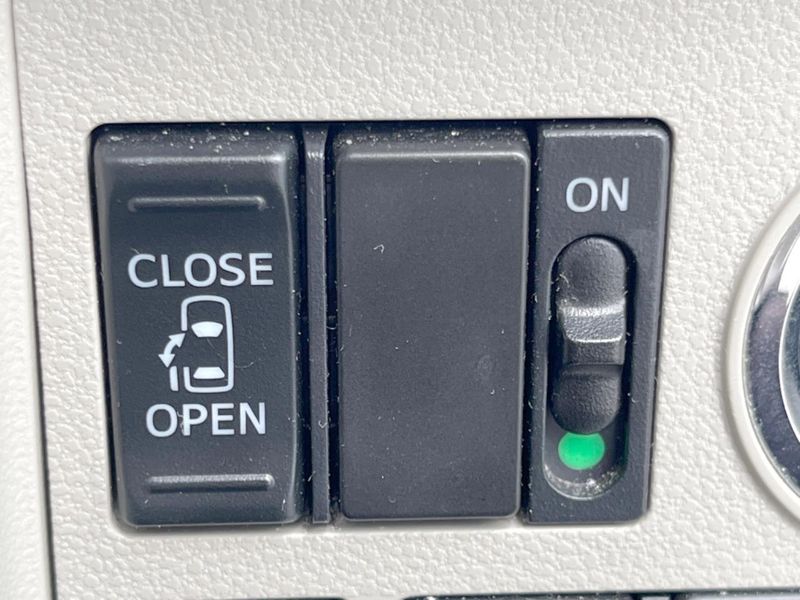 2017 Daihatsu Tanto DBA-LA600S (UW-6a5c40664a08f)[28]