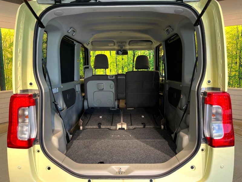 2017 Daihatsu Tanto DBA-LA600S (UW-6a5c40666394d)[17]