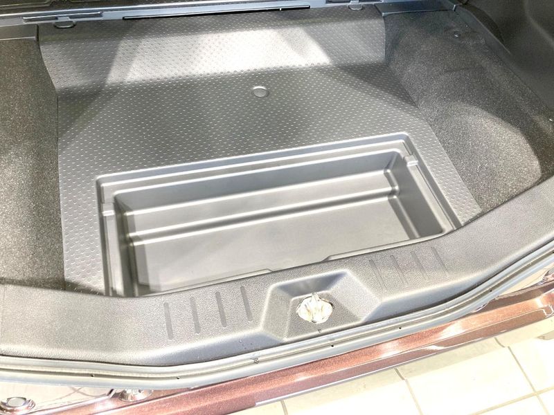 2023 Toyota Roomy 5BA-M900A (UW-6a5c40a37b837)[9]