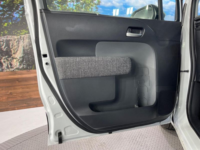 2025 Toyota Sienta 6AA-MXPL10G (UW-6a5c413ba1cce)[24]