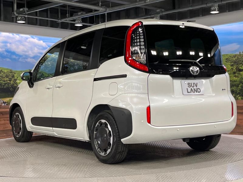 2025 Toyota Sienta 6AA-MXPL10G (UW-6a5c413ba1cce)[11]