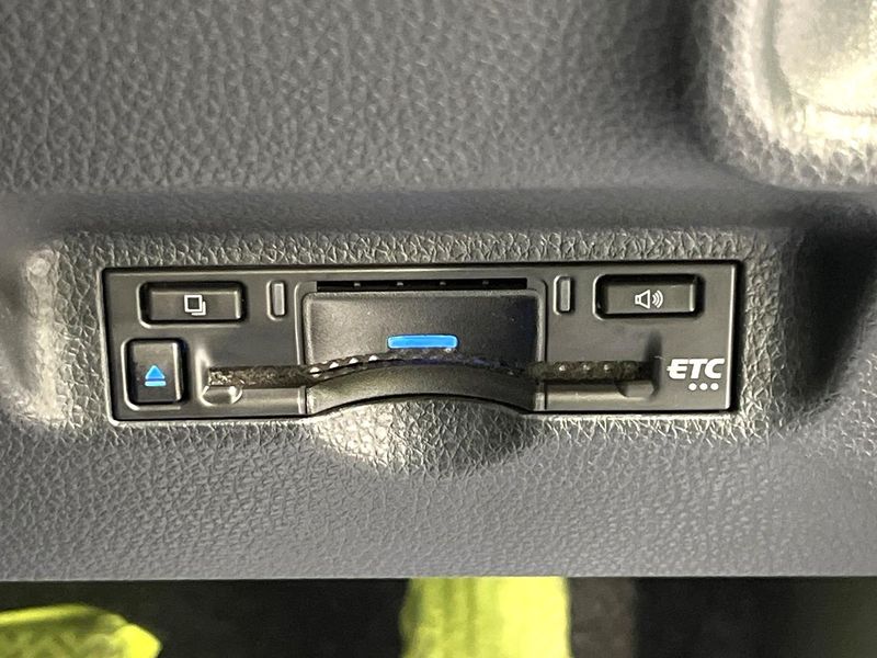 2025 Toyota Sienta 6AA-MXPL10G (UW-6a5c413c36d54)[19]