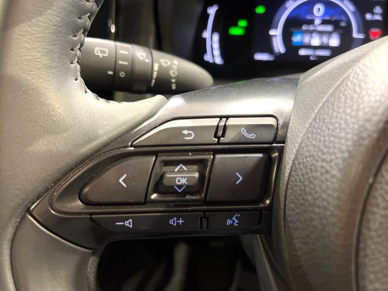 2025 Toyota Sienta 6AA-MXPL10G (UW-6a5c413c36d54)[13]