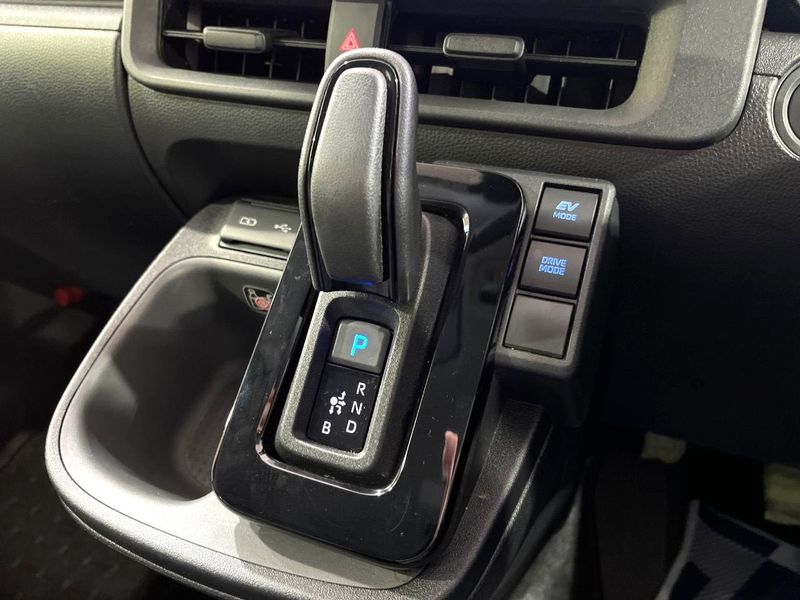 2025 Toyota Sienta 6AA-MXPL10G (UW-6a5c413c36d54)[11]