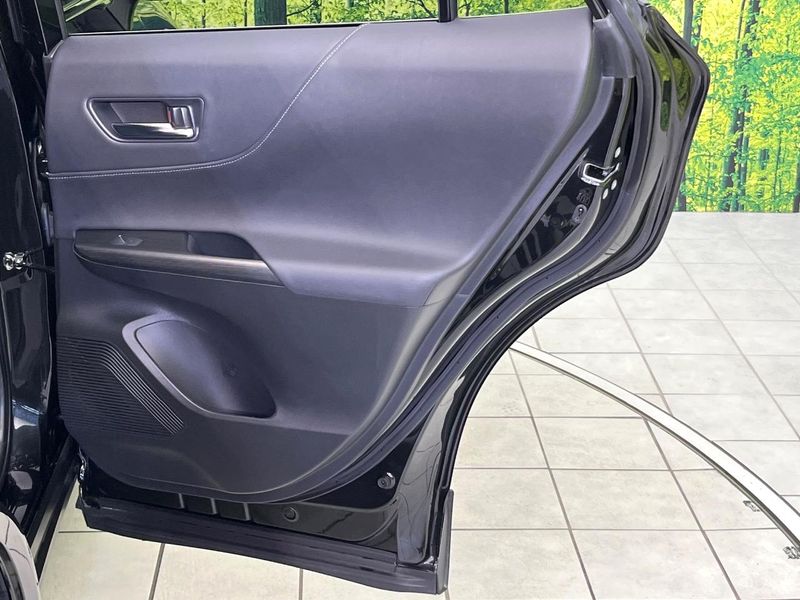 2021 Toyota Harrier 6BA-MXUA80 (UW-6a5c41456af0e)[21]