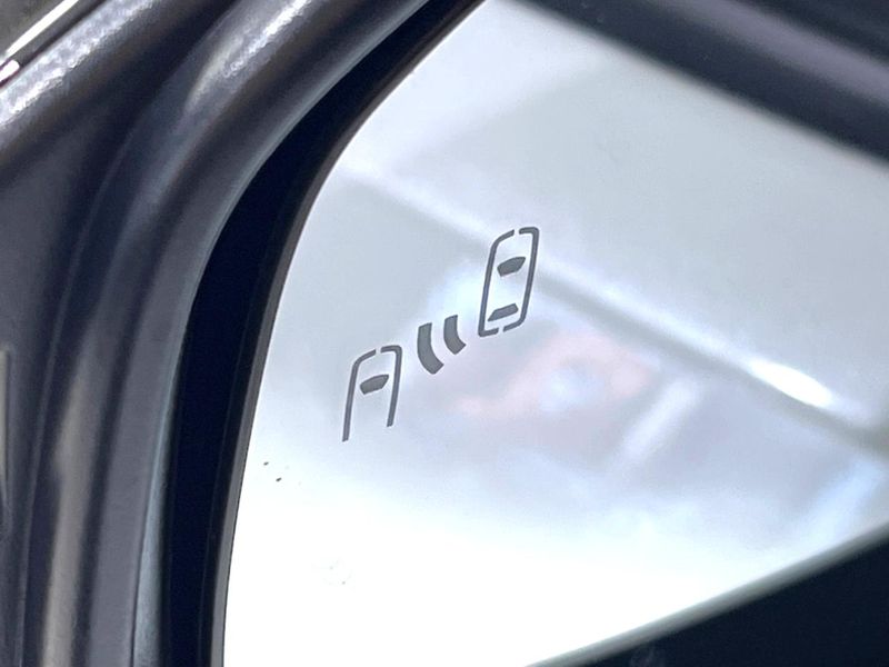 2023 Toyota Prius 6AA-MXWH60 (UW-6a5c41508e974)[13]