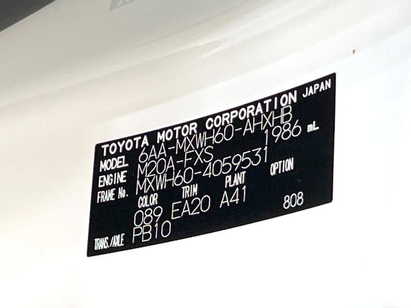 2024 Toyota Prius 6AA-MXWH60 (UW-6a5c41519c460)[1]