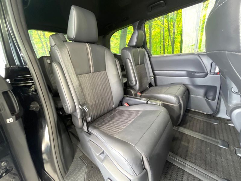 2023 Toyota Noah 6BA-MZRA90W (UW-6a5c415aa834c)[25]