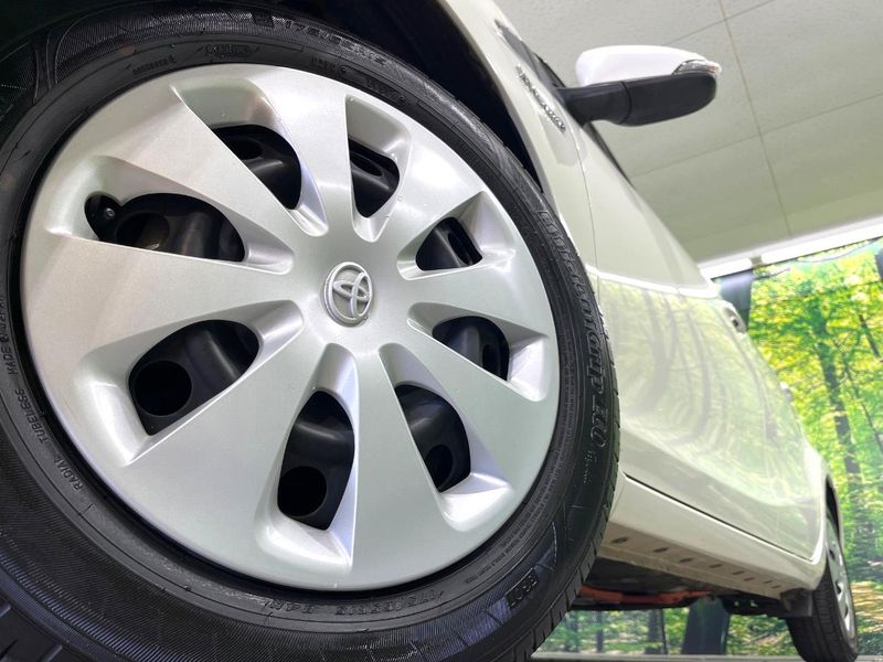2014 Toyota Aqua DAA-NHP10 (UW-6a5c416d59970)[5]