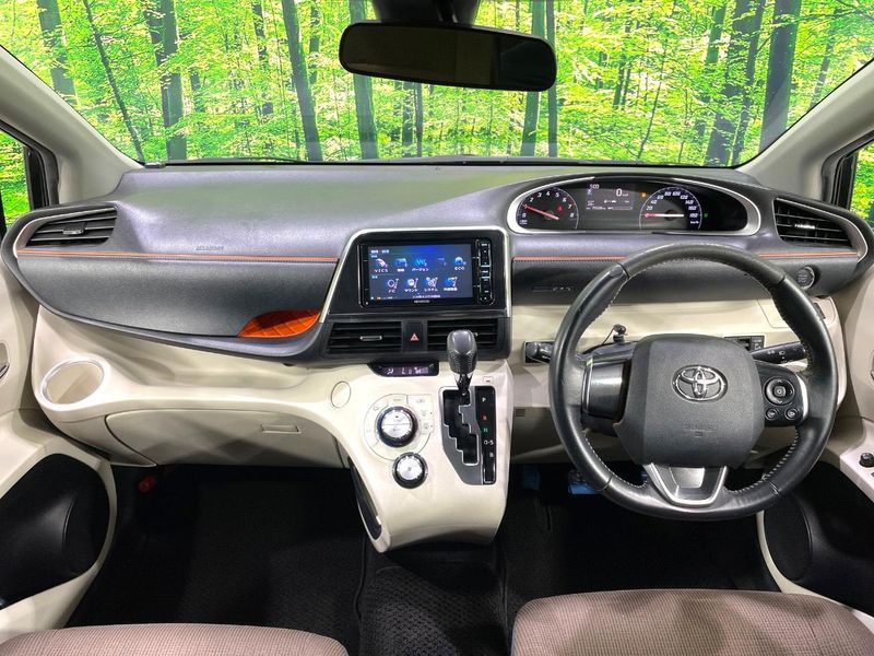 2016 Toyota Sienta DBA-NSP170G (UW-6a5c417d066e8)[20]
