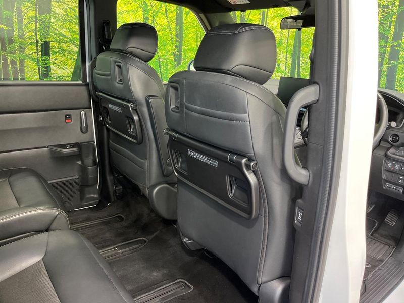 2023 Honda Step Wagon 6AA-RP8 (UW-6a5c419620116)[14]