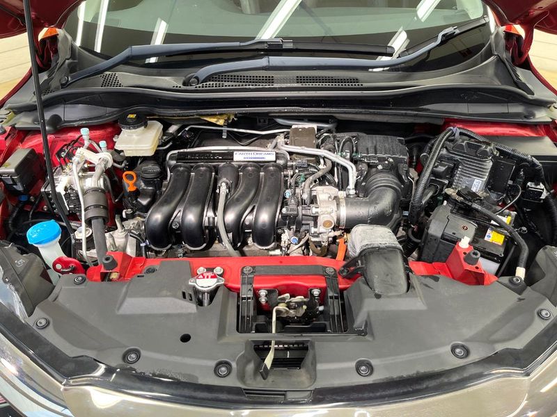 2018 Honda Vezel DAA-RU3 (UW-6a5c419d6dad8)[6]