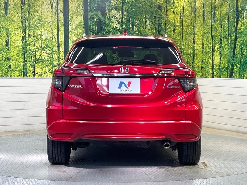 2018 Honda Vezel DAA-RU3 (UW-6a5c419d6dad8)[29]