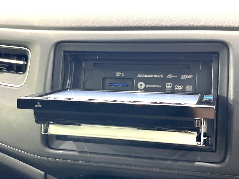 2017 Honda Vezel DAA-RU4 (UW-6a5c419f80f27)[15]
